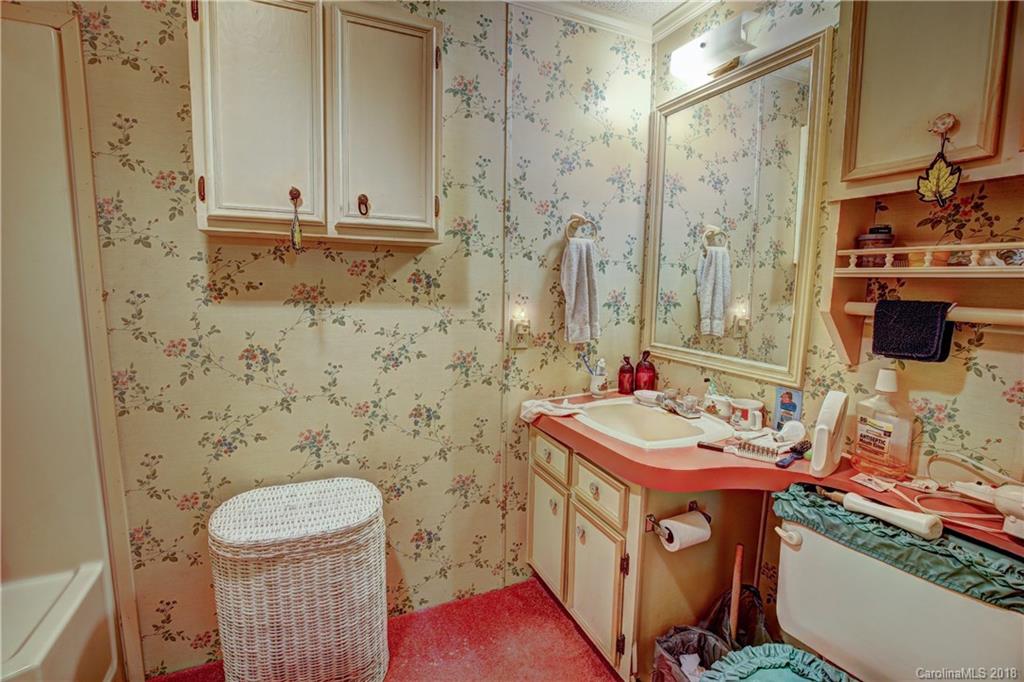 2315 Riverview Road Lexington, NC 27292 - Photo 10 of 35 Gallery Image 10