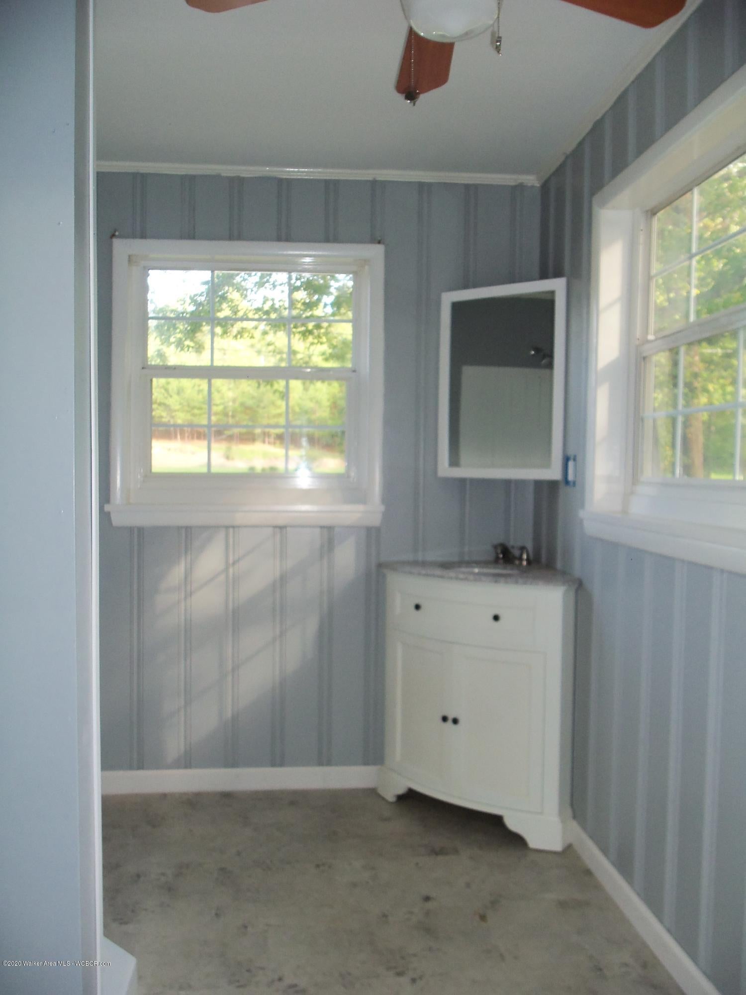 193 Battle Creek Road Jasper, AL 35503 - Photo 9 of 16 Gallery Image 9