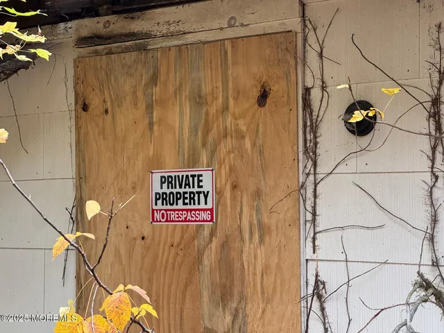 $300,000 | 316 A Sweetmans Lane, Millstone Township, NJ 08535