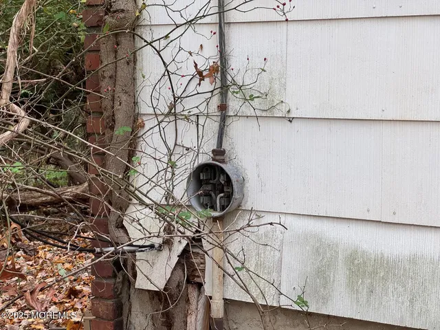 $300,000 | 316 A Sweetmans Lane, Millstone Township, NJ 08535