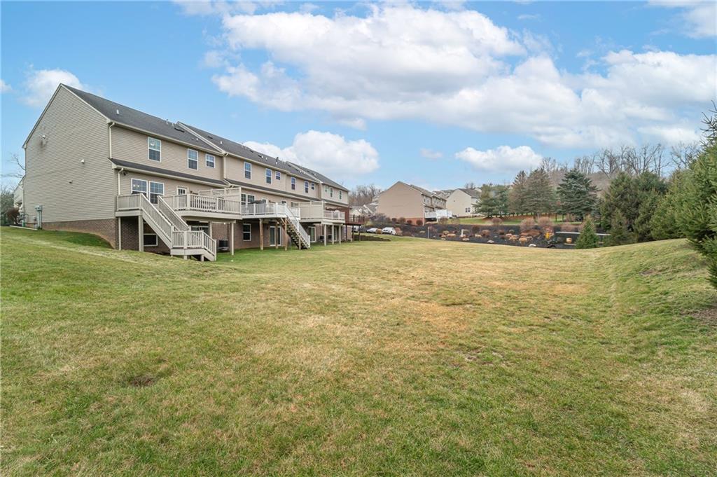 107 Maple Ridge Court Canonsburg, PA 15317 - Photo 2 of 24 Gallery Image 2