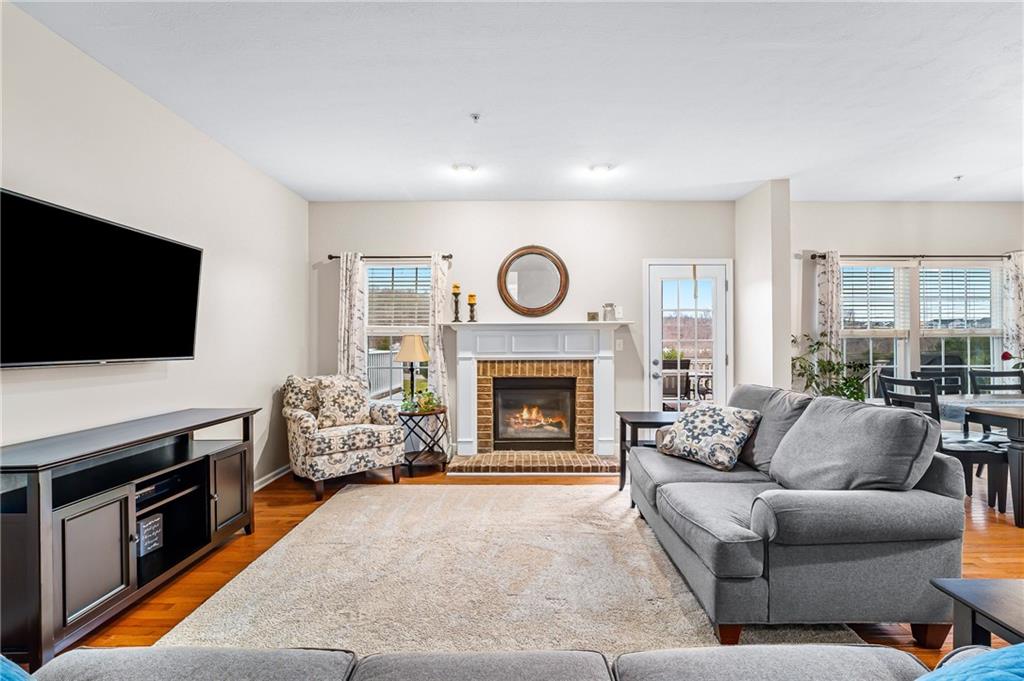 107 Maple Ridge Court Canonsburg, PA 15317 - Photo 6 of 24 Gallery Image 6