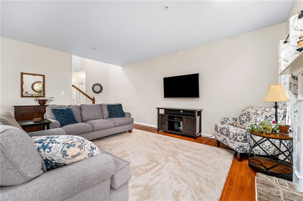 107 Maple Ridge Court Canonsburg, PA 15317 - Photo 7 of 24 Gallery Image 7