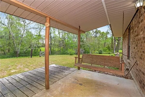 $220,000 | 804 McInnis Road, Florien, LA 71429