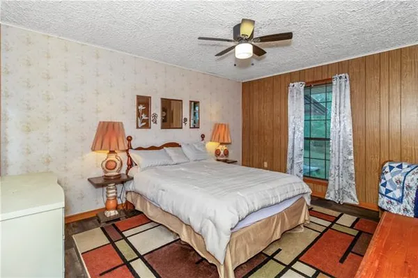 $220,000 | 804 McInnis Road, Florien, LA 71429