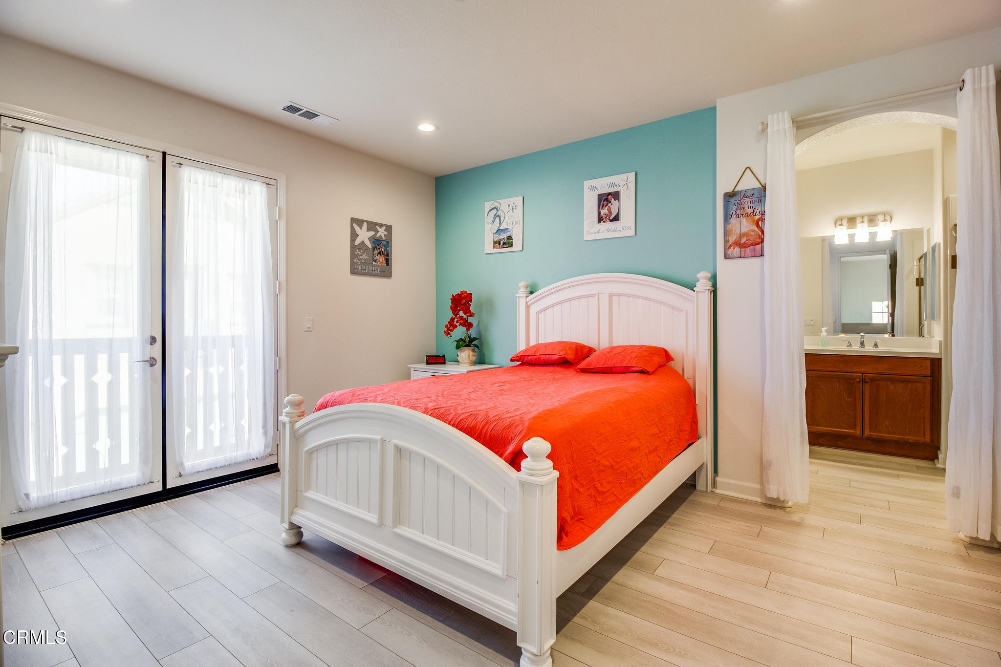 1624 Range Road Oxnard, CA 93036 - Photo 12 of 28 12
