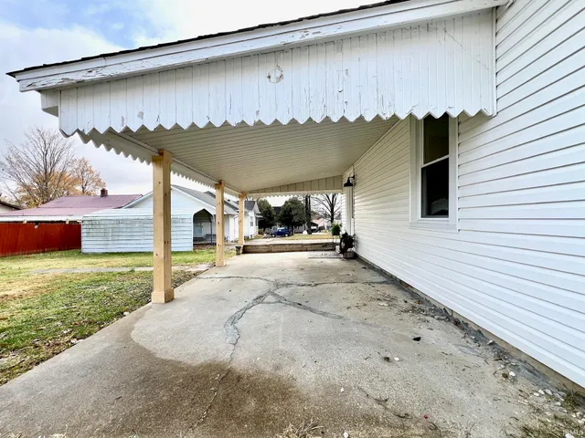 $209,900 | 1414 R Street, Bedford, IN 47421