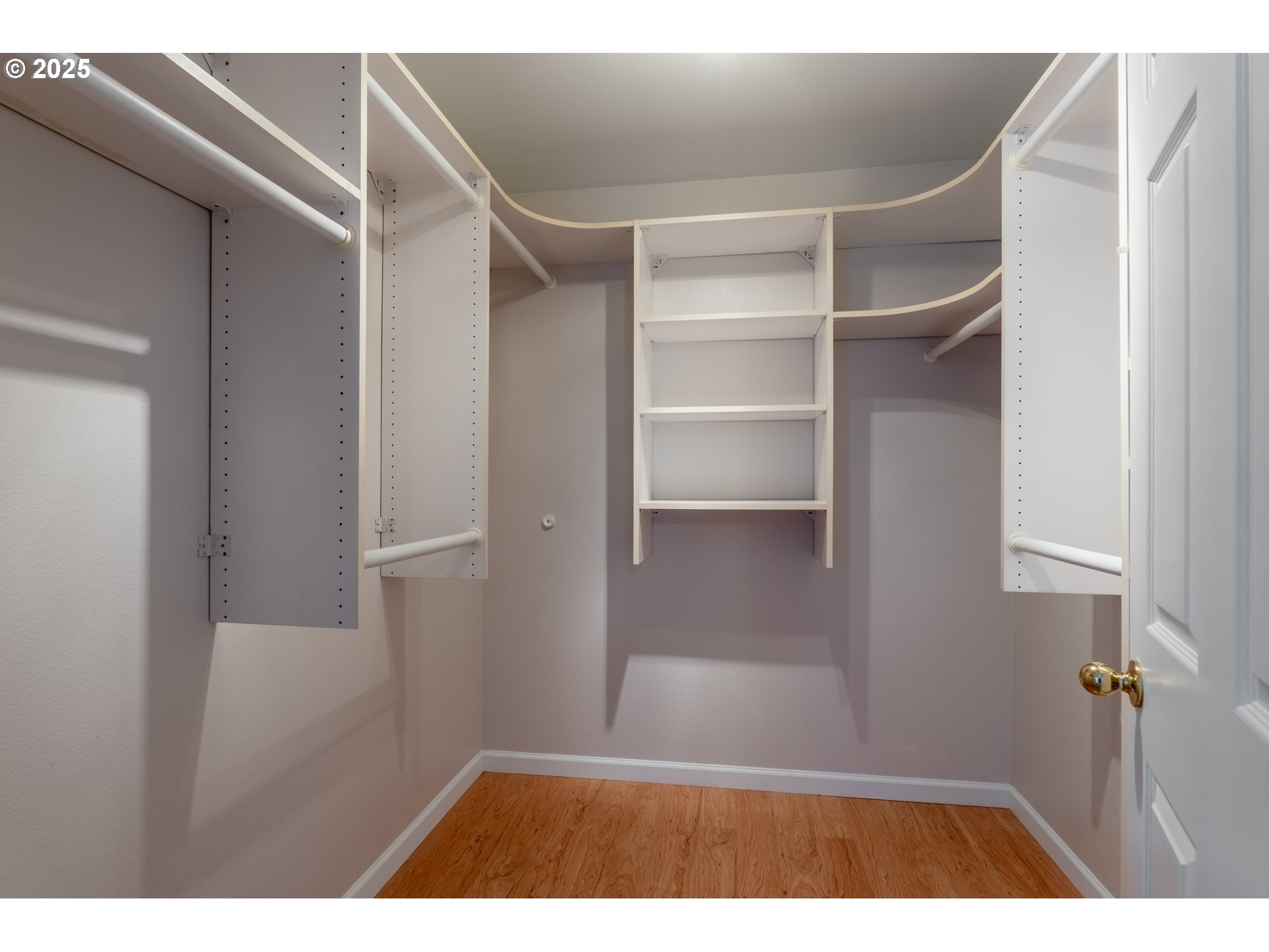 7165 Southwest Sagert Street, Unit 107 Tualatin, OR 97062 - Photo 16 of 27