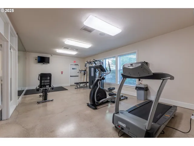 $320,000 | 7165 Southwest Sagert Street, Unit 107, Tualatin, OR 97062