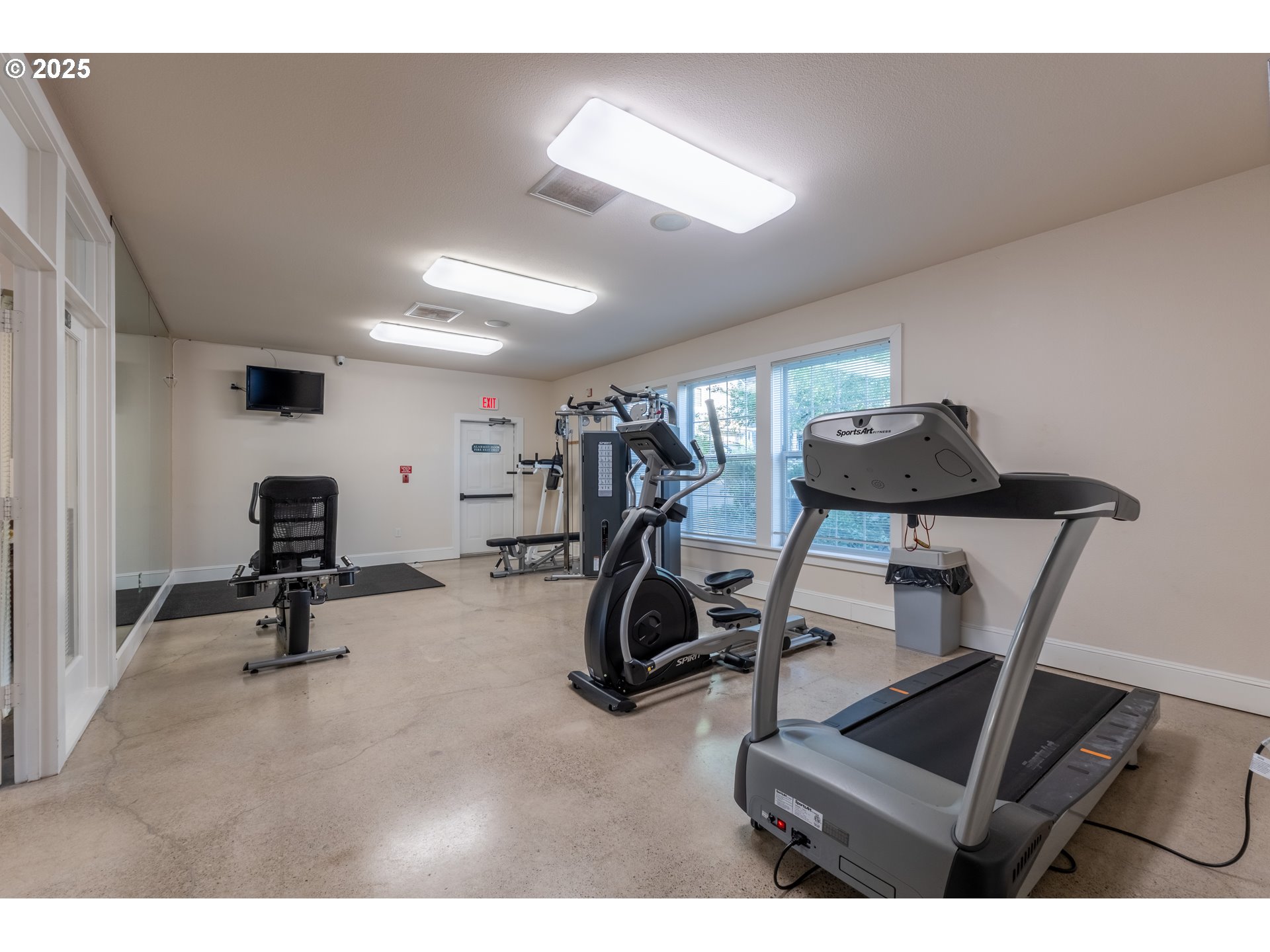 7165 Southwest Sagert Street, Unit 107 Tualatin, OR 97062 - Photo 22 of 27