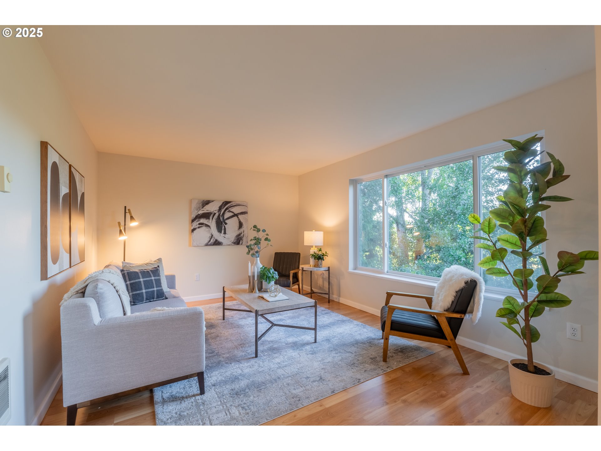 7165 Southwest Sagert Street, Unit 107 Tualatin, OR 97062 - Photo 6 of 27