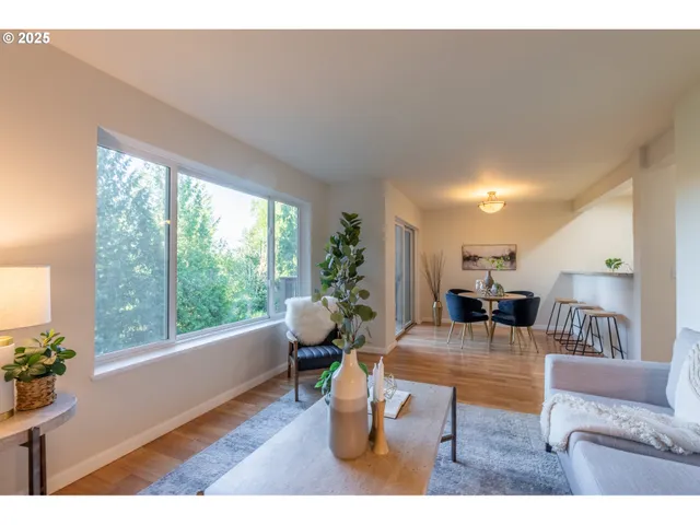$320,000 | 7165 Southwest Sagert Street, Unit 107, Tualatin, OR 97062