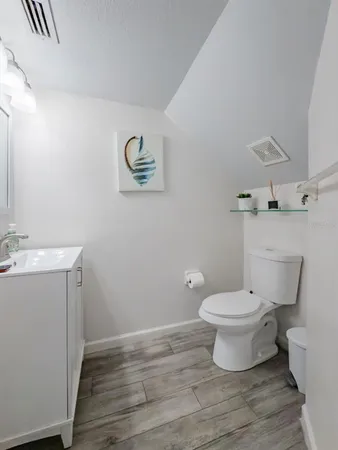 $1,800 | 724 Kensington Lake Circle, Brandon, FL 33511