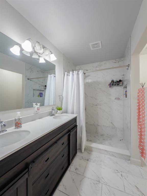 724 Kensington Lake Circle Brandon, FL 33511 - Photo 16 of 31