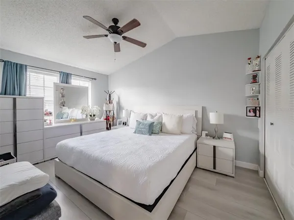 $1,800 | 724 Kensington Lake Circle, Brandon, FL 33511
