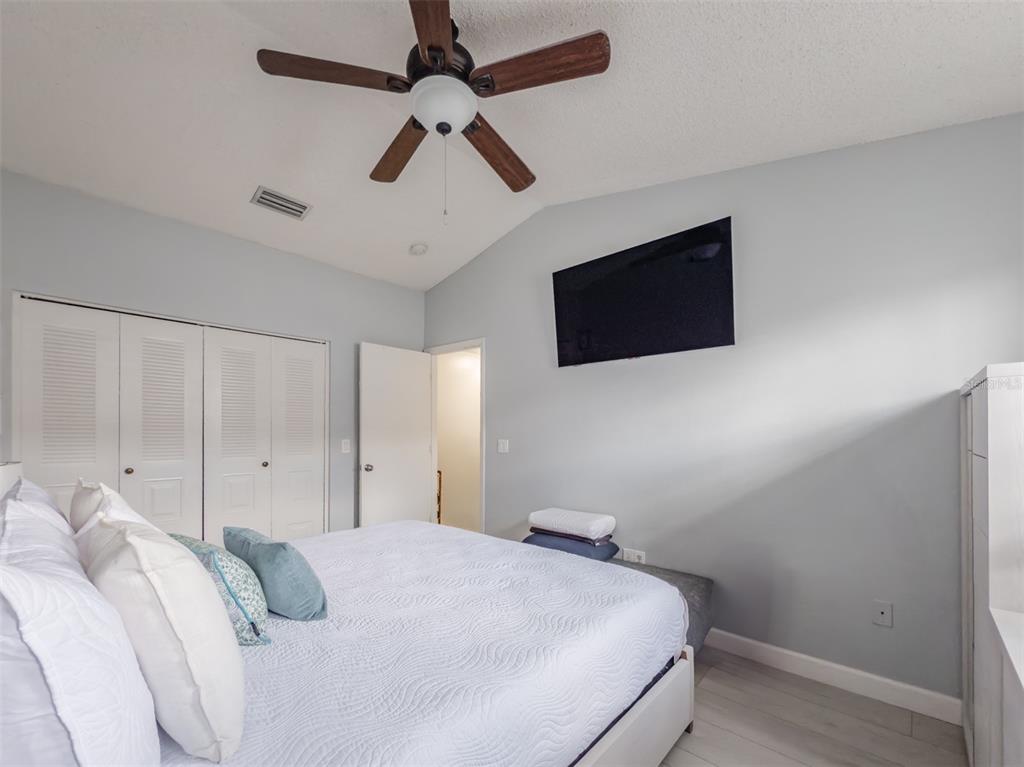 724 Kensington Lake Circle Brandon, FL 33511 - Photo 19 of 31