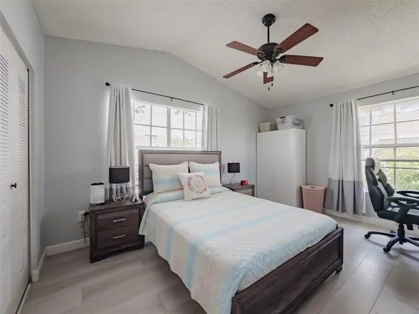 $1,800 | 724 Kensington Lake Circle, Brandon, FL 33511