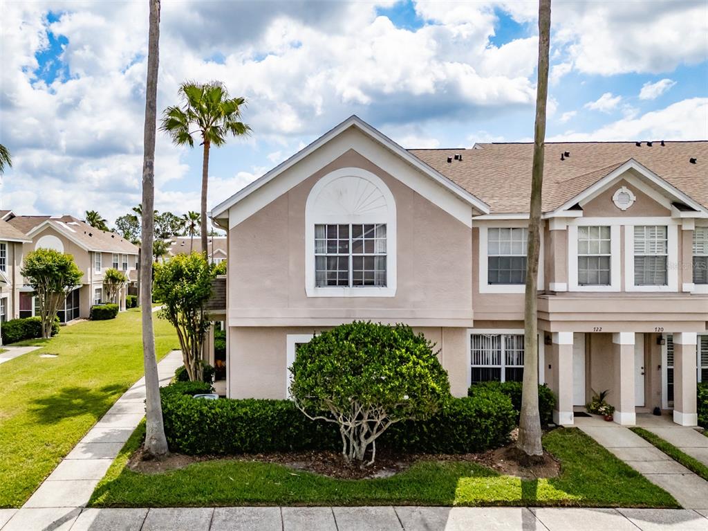 724 Kensington Lake Circle Brandon, FL 33511 - Photo 2 of 31