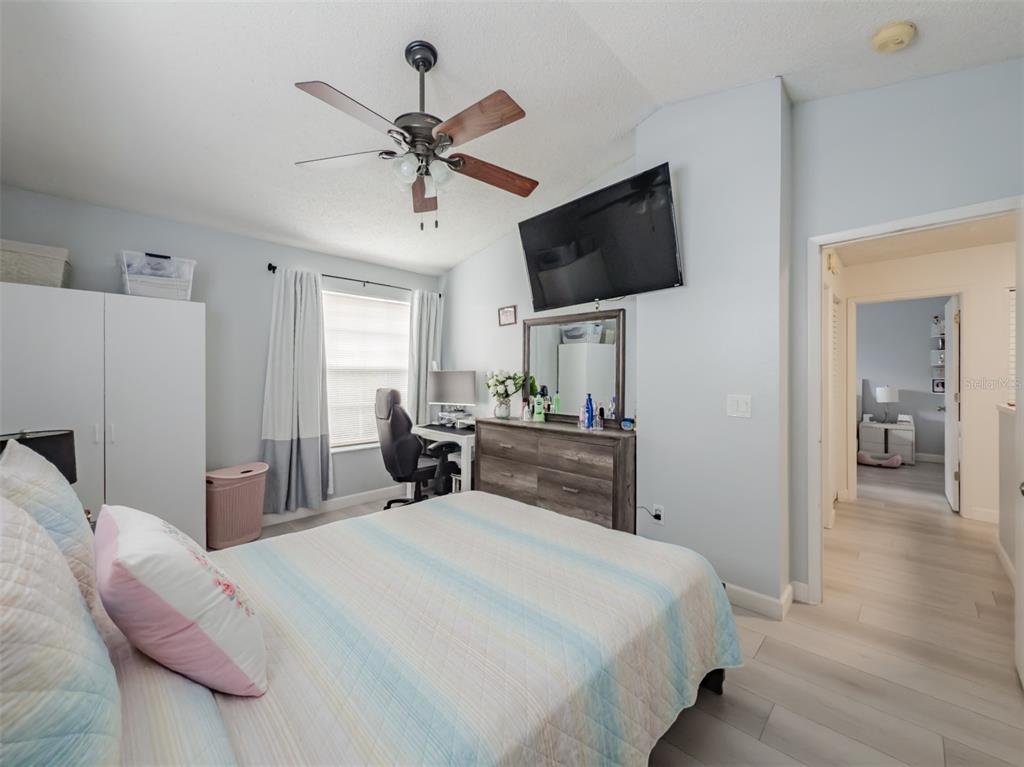 724 Kensington Lake Circle Brandon, FL 33511 - Photo 22 of 31