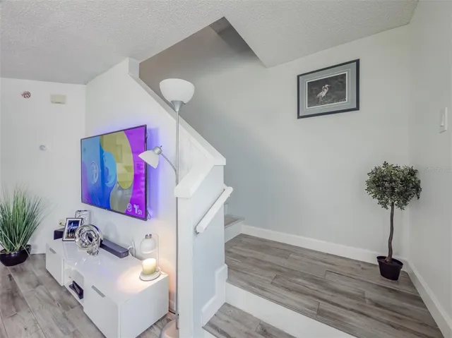 $1,875 | 724 Kensington Lake Circle, Brandon, FL 33511