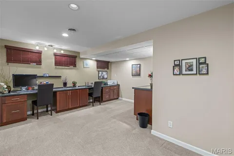 $630,000 | 647 Waterford Ridge Drive, Ballwin, MO 63021