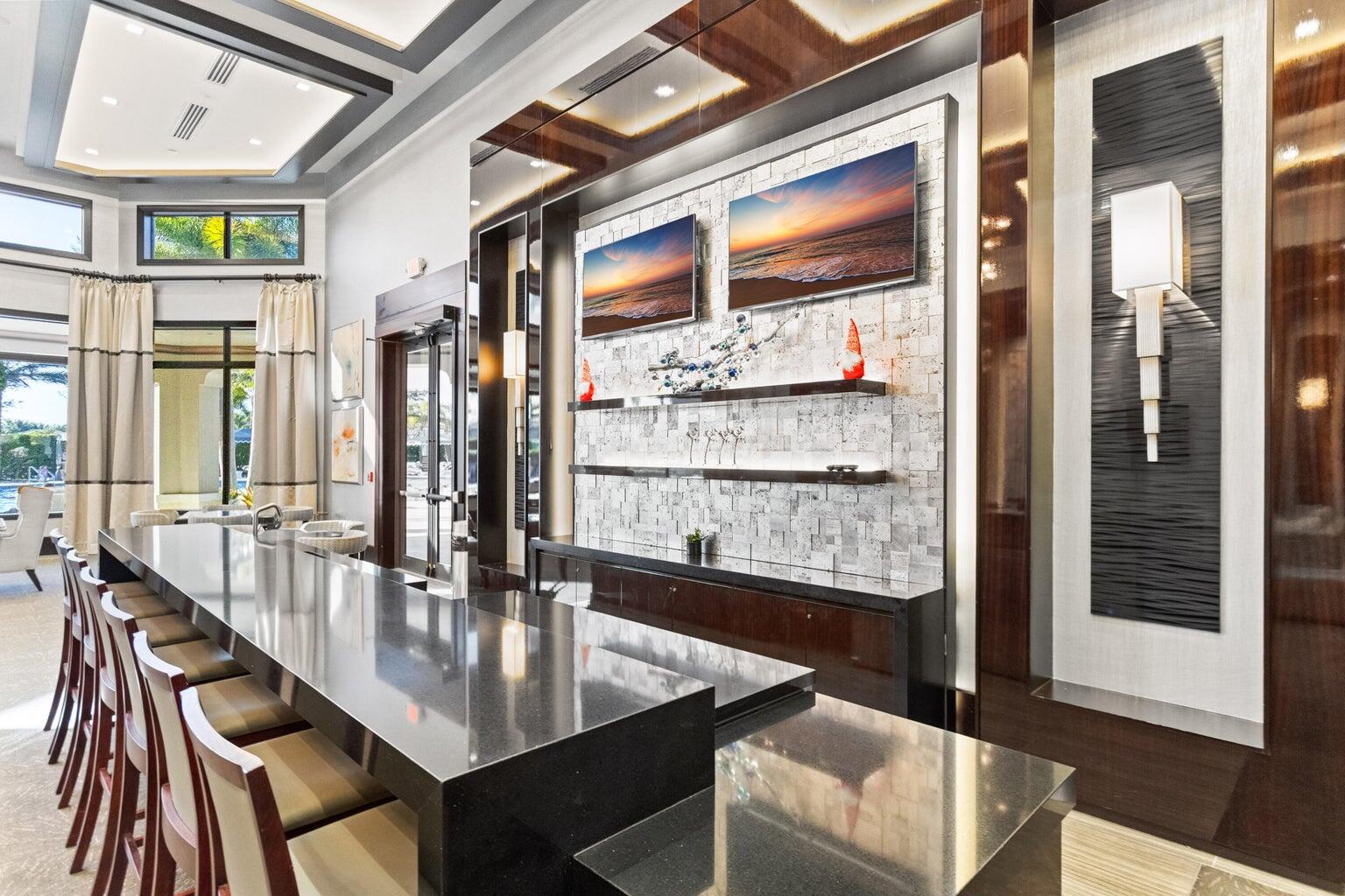 9344 Eden Roc Court Delray Beach, FL 33446 - Photo 38 of 49 Clubhouse bar
