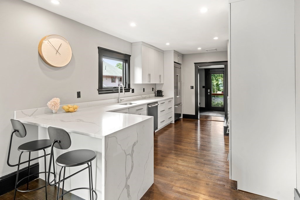 10 Wiltshire Road Newton, MA 02458 - Photo 20 of 37