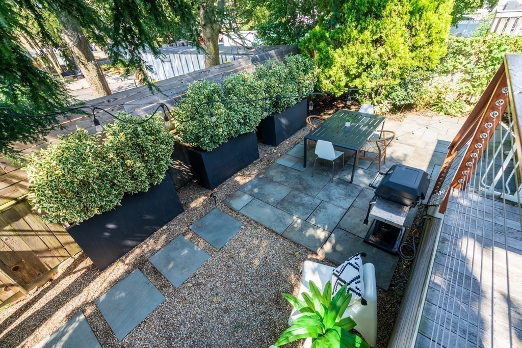 10 Wiltshire Road Newton, MA 02458 - Photo 35 of 37