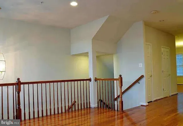 $3,400 | 20111 Cider Barrel Drive, Unit 22, Germantown, MD 20876