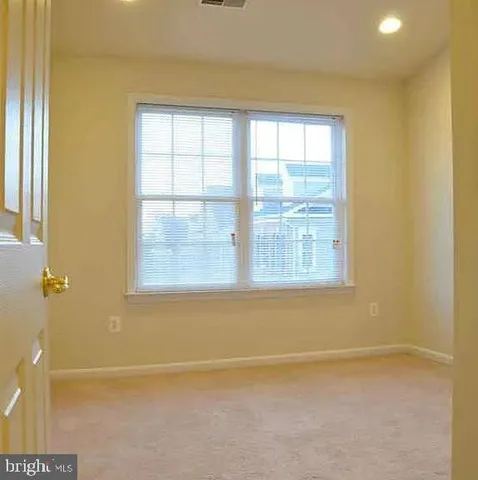 $3,400 | 20111 Cider Barrel Drive, Unit 22, Germantown, MD 20876