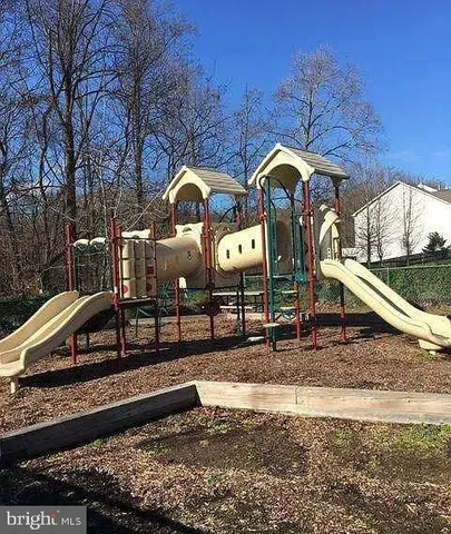 $3,400 | 20111 Cider Barrel Drive, Unit 22, Germantown, MD 20876