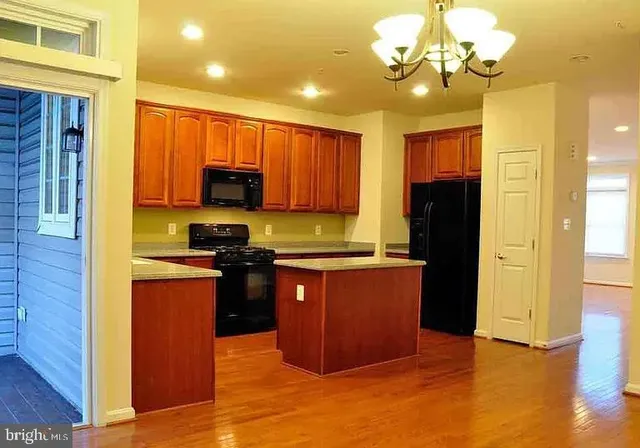 $3,400 | 20111 Cider Barrel Drive, Unit 22, Germantown, MD 20876