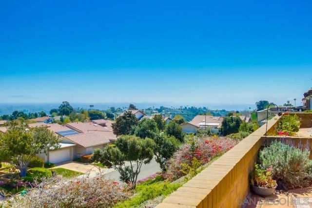 $1,710,000 | 6387 Cardeno Drive, La Jolla, CA 92037