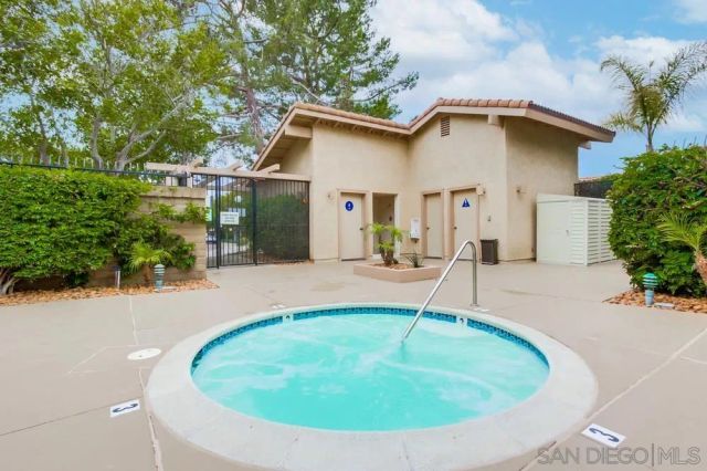 $1,710,000 | 6387 Cardeno Drive, La Jolla, CA 92037