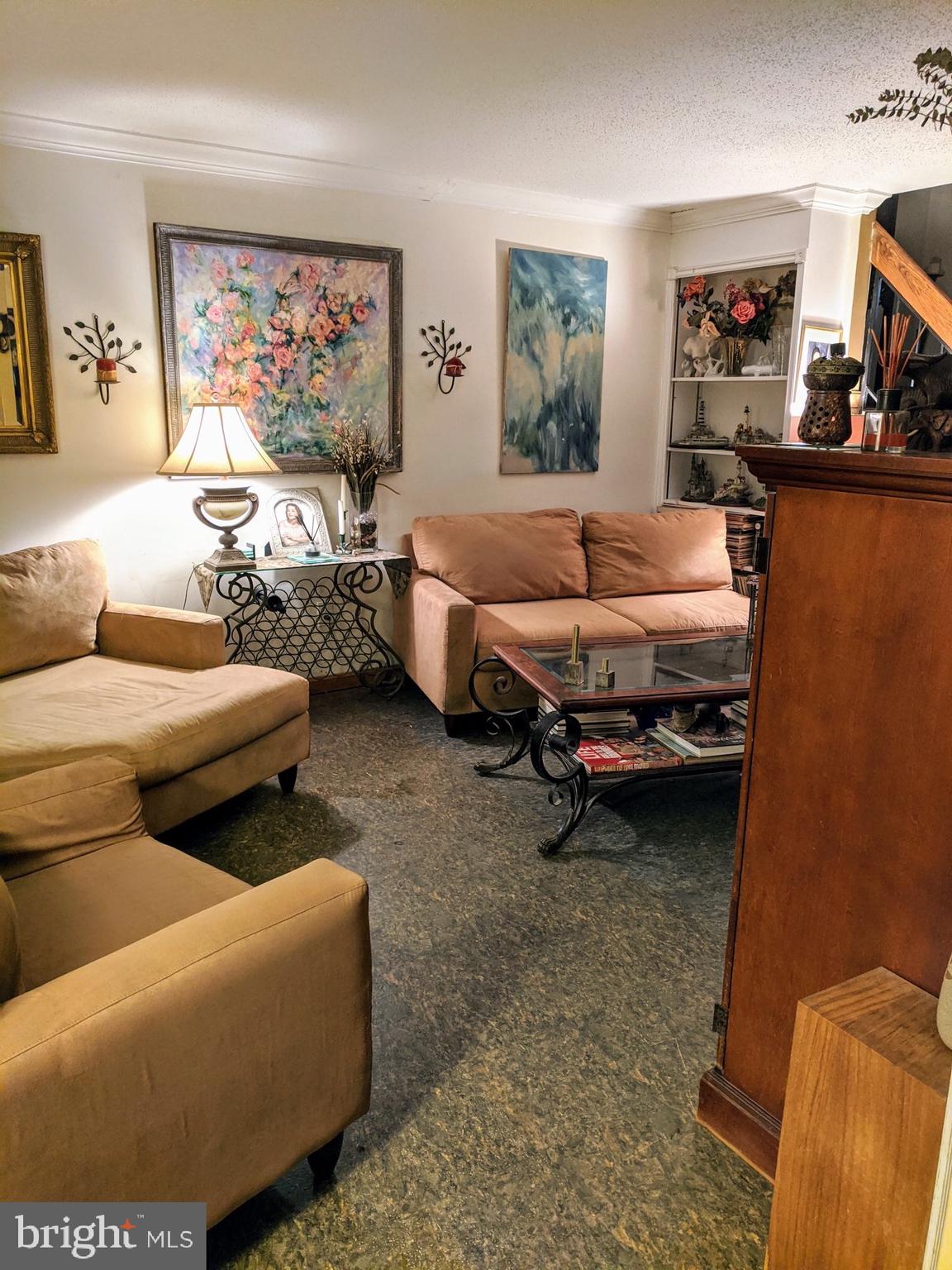 2374 Southgate Square Reston, VA 20191 - Photo 7 of 19