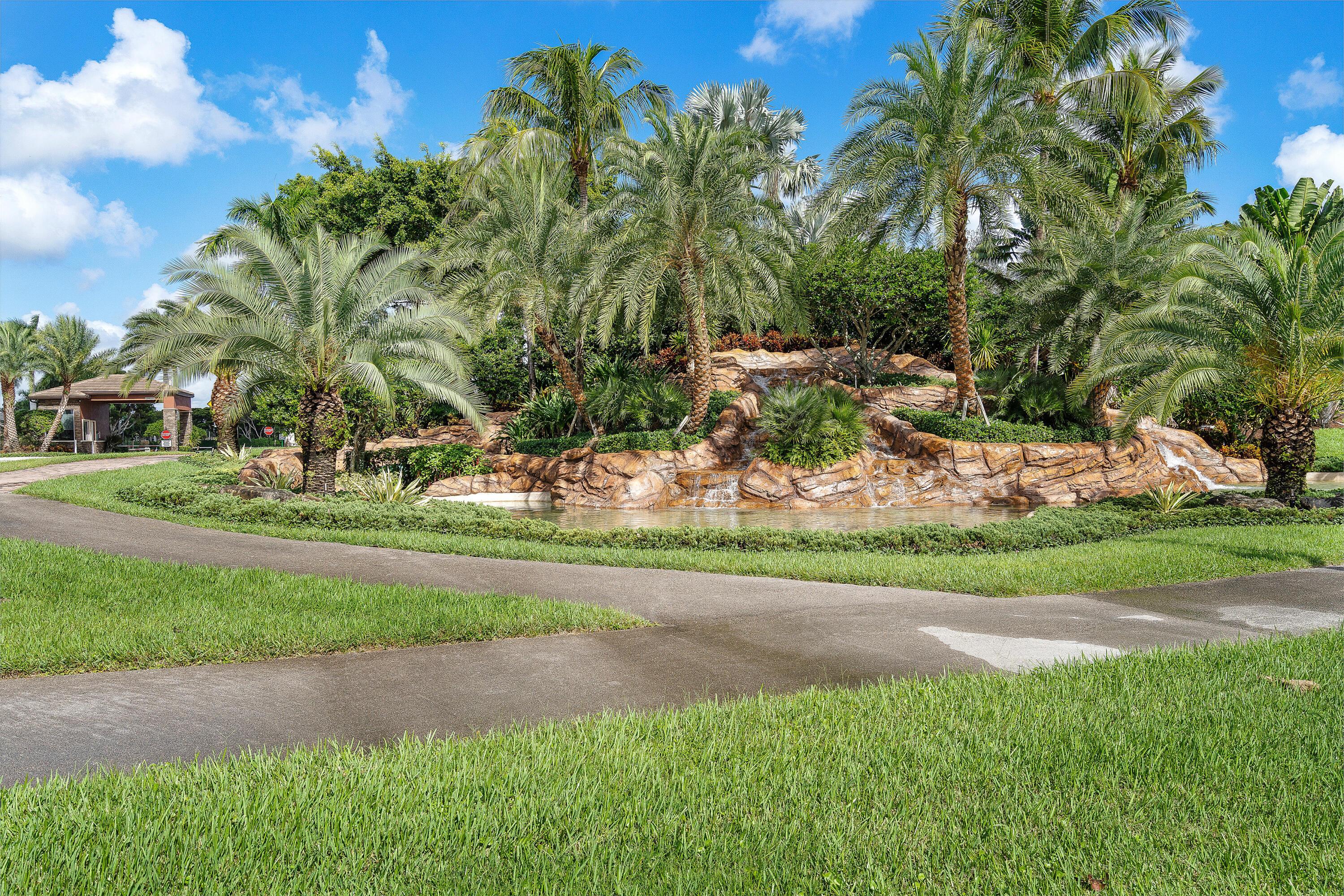 21509 Halstead Drive Boca Raton, FL 33428 - Photo 41 of 53 Entrance to Communithy