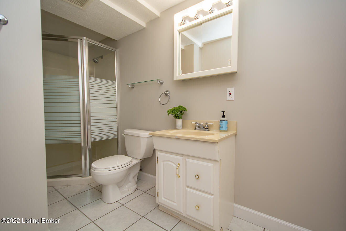 321 Fairmeade Road Louisville, KY 40207 - Photo 54 of 83 Full Bathroom #3 - Basement