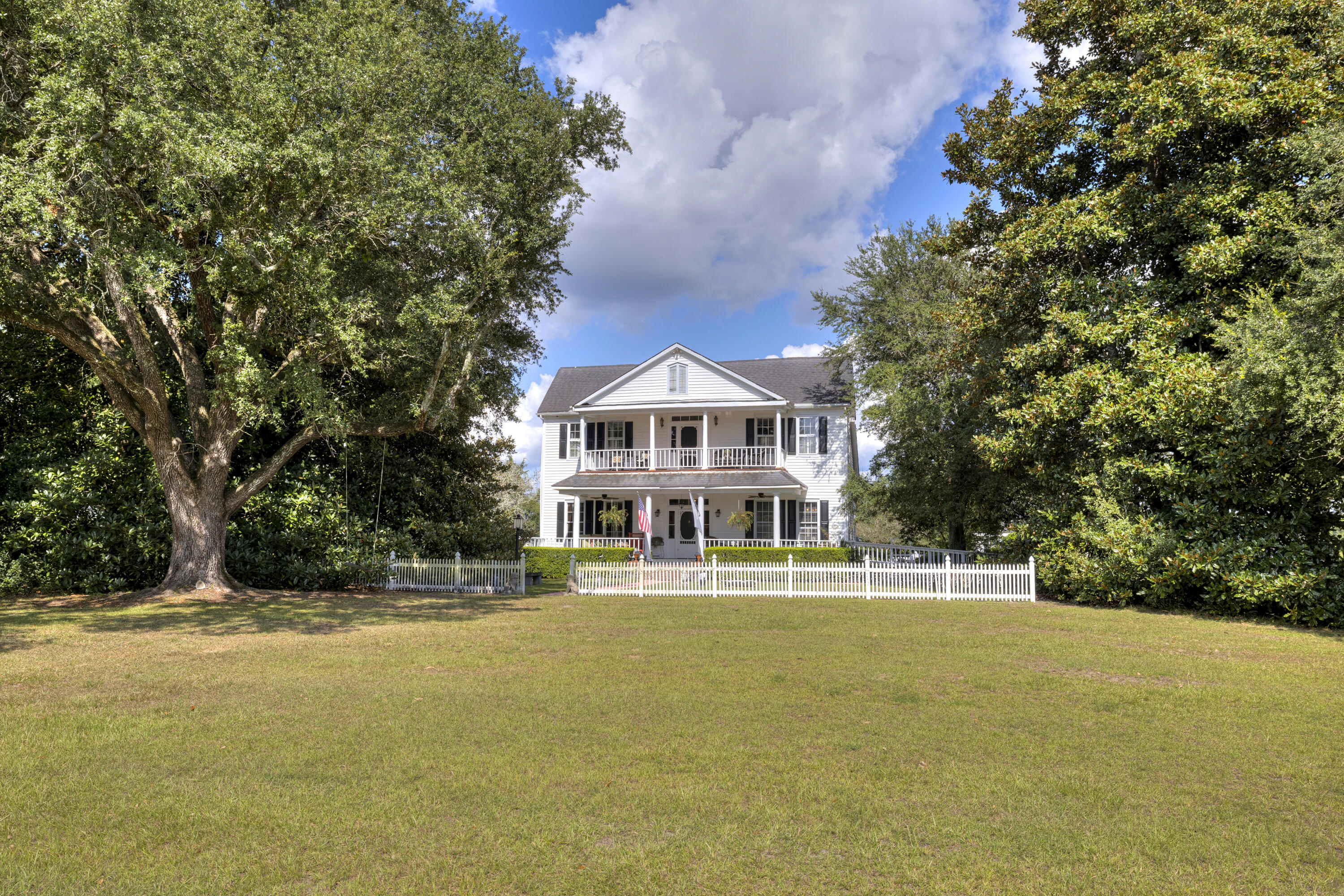 1649 Brogdon Road Alcolu, SC 29001 - Photo 4 of 82 04