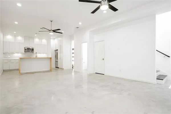 $3,500 | 5107 North Hall Street, Dallas, TX 75235