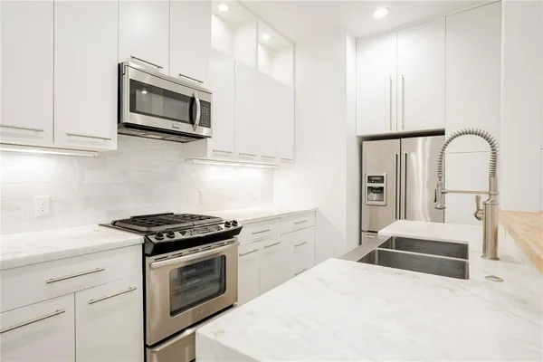 $3,500 | 5107 North Hall Street, Dallas, TX 75235