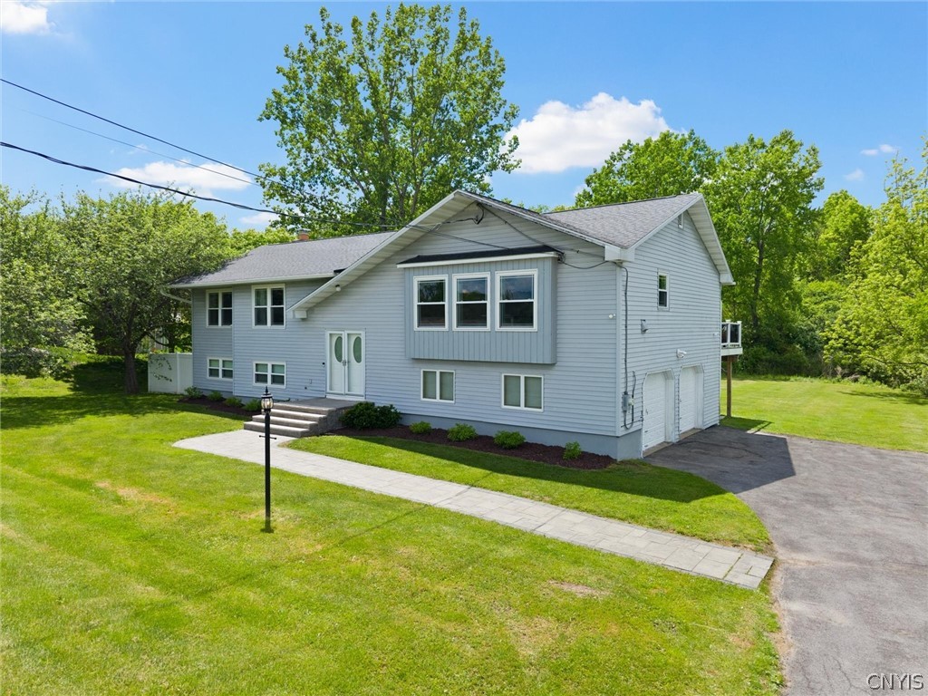 4557 Abbey Road Onondaga, NY 13215 - Photo 5 of 47