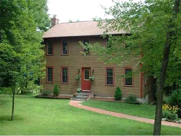 87 Hall Road Londonderry, NH 03053 - Photo 1 of 5