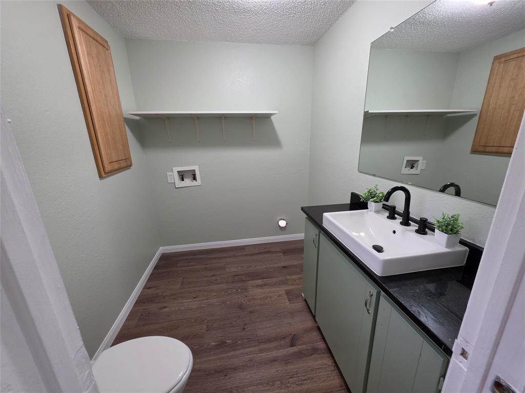 1701 Saddle Road Granbury, TX 76049 - Photo 8 of 14