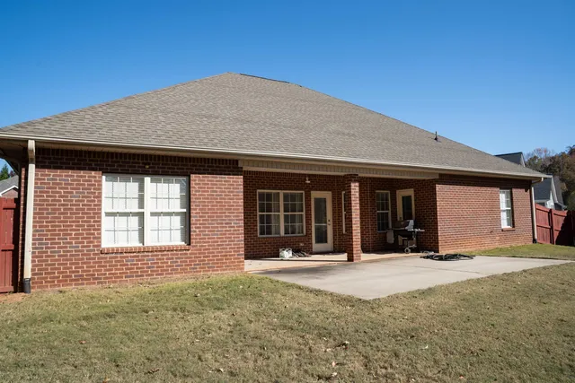 $365,000 | 572 Ellsmere Way, Moore, SC 29369