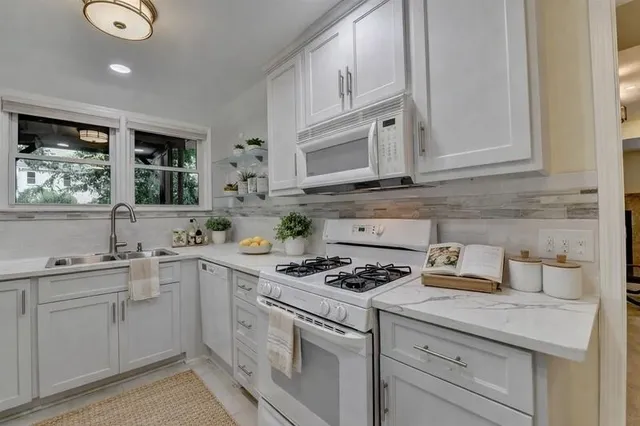 $1,175,000 | 5970 Rachel Ridge, Peachtree Corners, GA 30092