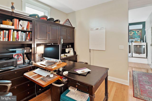 $1,300,000 | 2202 Fordham Drive, Alexandria, VA 22307