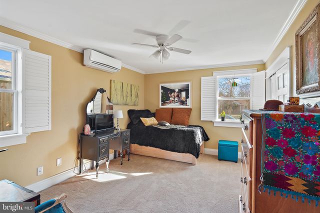 $1,300,000 | 2202 Fordham Drive, Alexandria, VA 22307