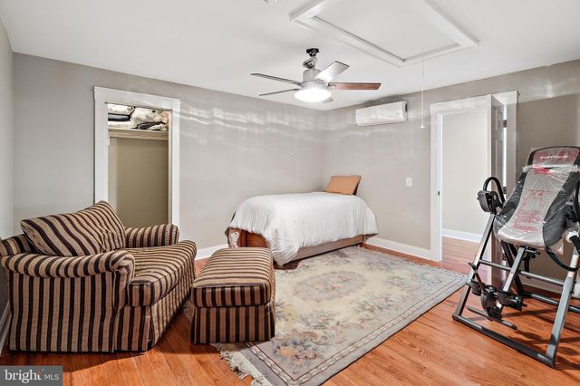 $1,300,000 | 2202 Fordham Drive, Alexandria, VA 22307