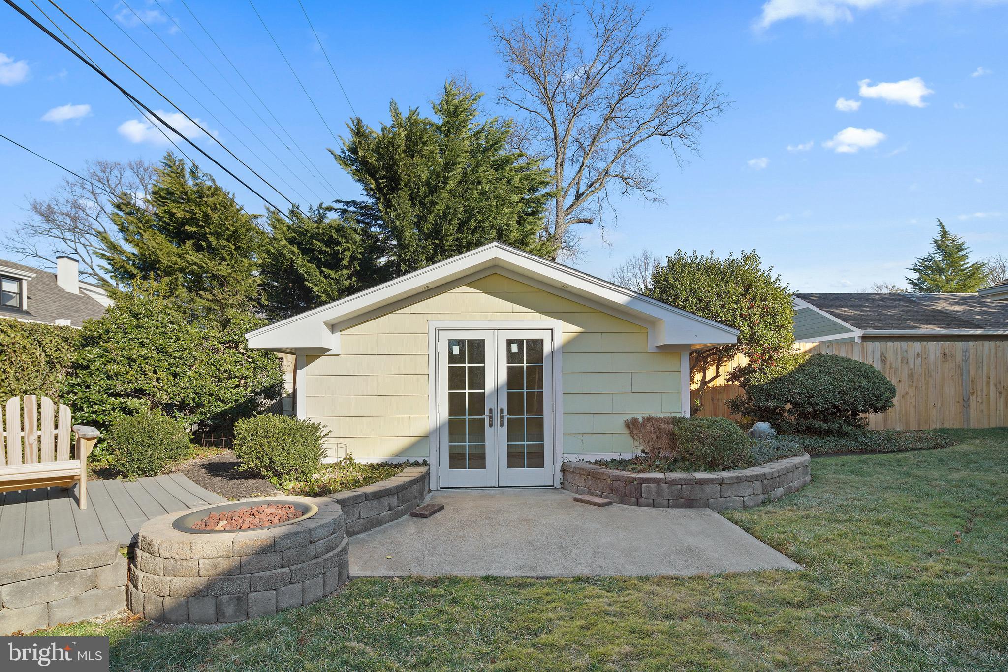 2202 Fordham Drive Alexandria, VA 22307 - Photo 36 of 45