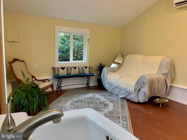 $1,300,000 | 2202 Fordham Drive, Alexandria, VA 22307